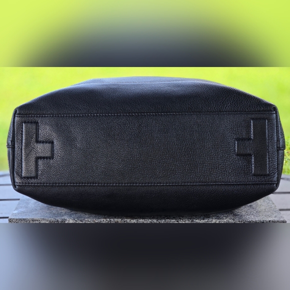 Tory Burch Duet Black Pebbled Leather Hobo Bag - Picture 7 of 12